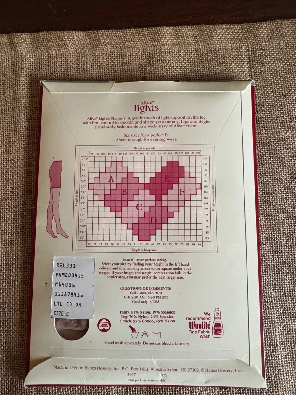 Hanes Alive Lights Shapers Light Support Pantyhose Size E Little Color USA